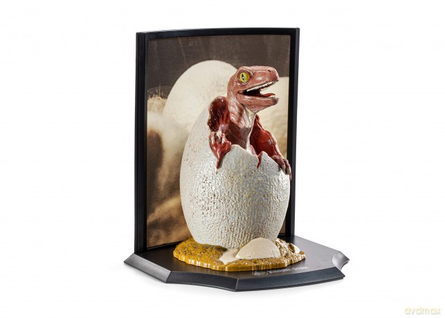 Jurassic Park: Jurassic Park Toyllectible Treasures - Raptor Egg