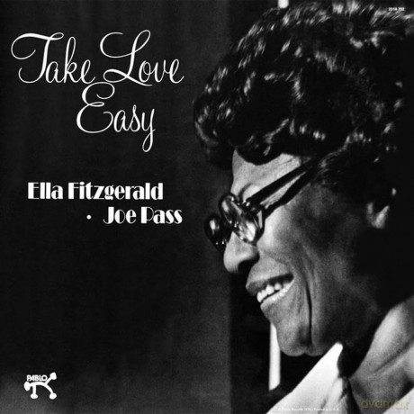 Ella Fitzgerald: Take Love Easy (remastered) [Winyl]