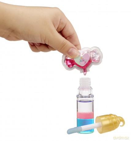 Yummiland Mystery Lip Gloss Doll - Phoebe Frappe