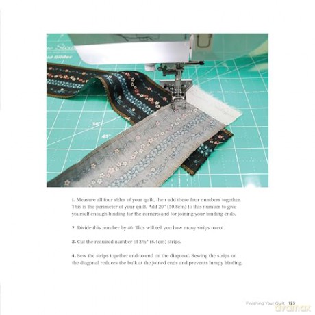 10-Inch Square Quilt Block Book: 40+ Quilt Patterns Using Your Favorite Pre-Cuts - Carolina Moore [KSIĄŻKA]