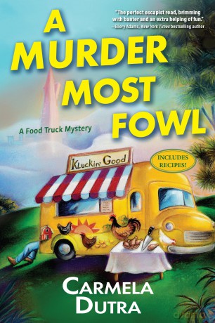 A Murder Most Fowl: A Novel - Carmela Dutra [KSIĄŻKA]