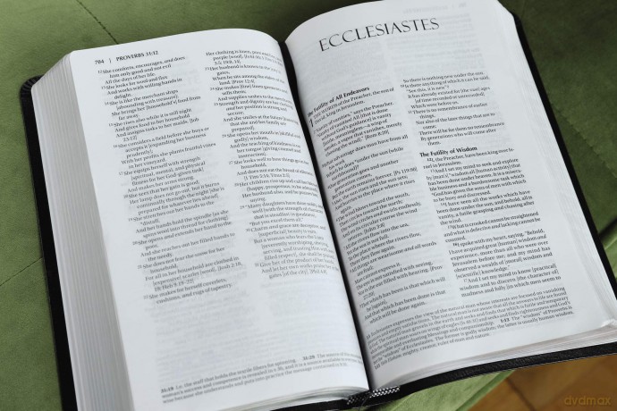 Amplified Holy Bible, Bonded Leather, Black: Captures the Full Meaning Behind the Original Greek and Hebrew - Zondervan [KSIĄŻKA]