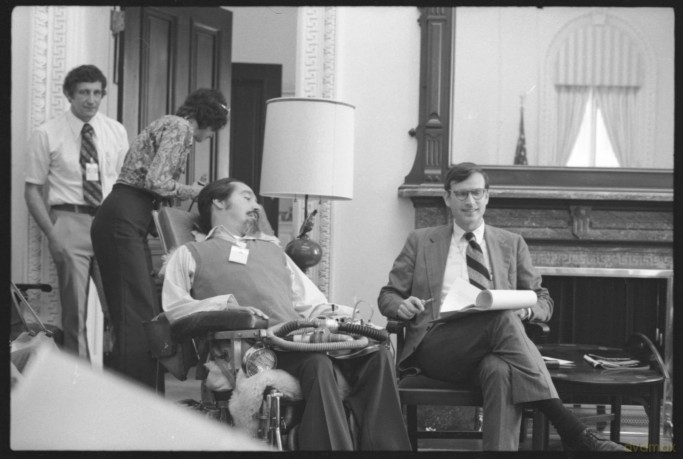 An Independent Man: Ed Roberts and the Fight for Disability Rights - Scot Danforth [KSIĄŻKA]