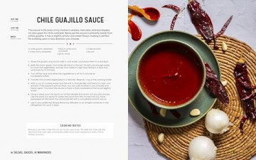 ArnieTex: Over 100 Recipes for Mexican-American Cooking and Texas-Style BBQ - Arnie Segovia [KSIĄŻKA]