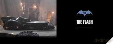 Batmobile: The Complete History - Mark Cotta Vaz [KSIĄŻKA]