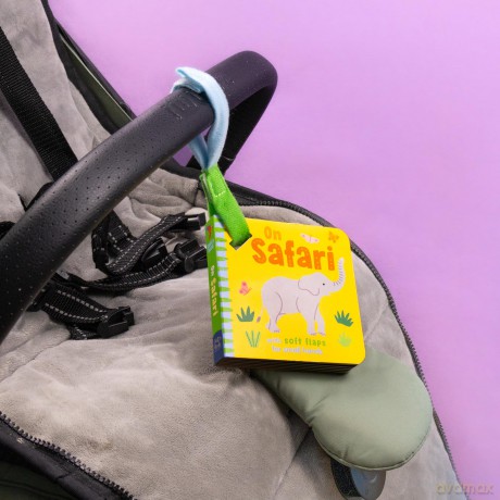 Buggy Book with Felt Flaps - On Safari | Chunky Pram Book for Babies | 6 Spreads of Bright Safari Scenes [KSIĄŻKA]