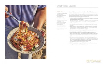By Heart: Recipes to Hold Near and Dear - Author Hailee Catalano [KSIĄŻKA]