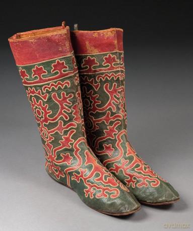 Central Asian Textiles: The Neville Kingston Collection - Snezhanna Atanova [KSIĄŻKA]