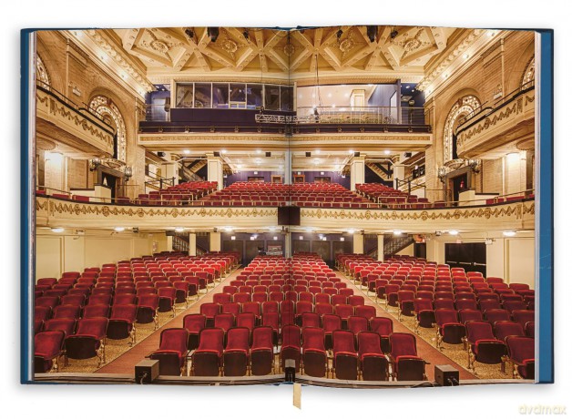 Chicago's Fine Arts Building: Music, Magic, and Murder - Keir Graff [KSIĄŻKA]