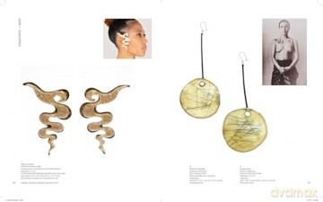 Constellations: Contemporary Jewelry at the Dallas Museum of Art - Sarah Schleuning [KSIĄŻKA]