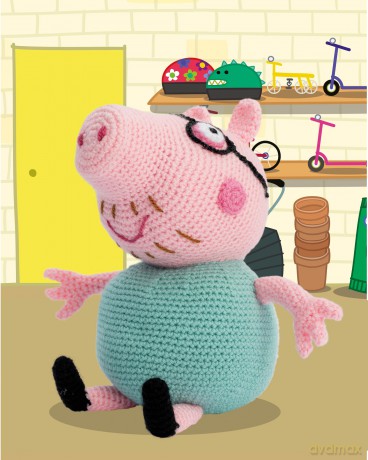 Crochet Peppa Pig: Over 20 adorable amigurumi toy patterns for hours of fun! - Irene Strange [KSIĄŻKA]