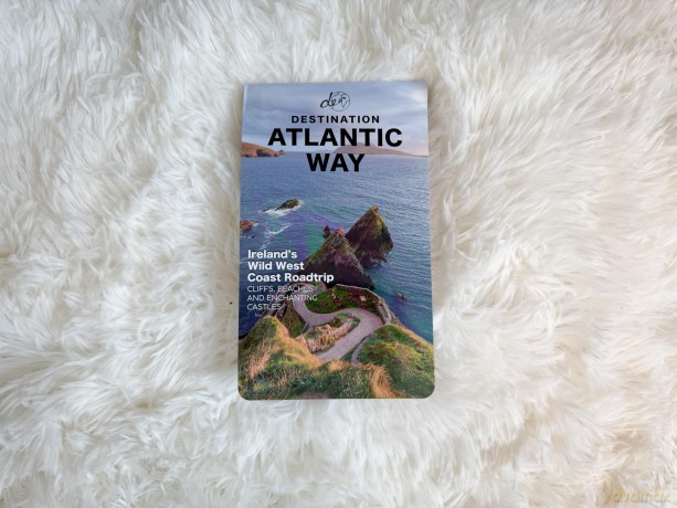 Destination Atlantic Way Map: A1 Wild Atlantic Way Map - Destination Earth Guides [KSIĄŻKA]