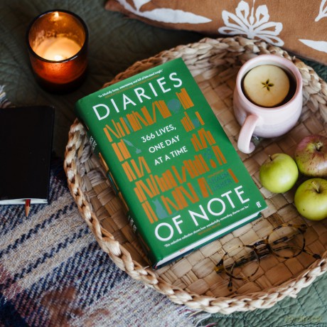 Diaries of Note: 366 Lives, One Day at a Time - Shaun Usher [KSIĄŻKA]