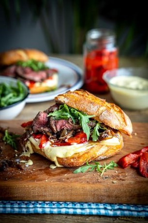 Donal's Real Time Recipes: Get dinner on the table in 30 minutes or less - Donal Skehan [KSIĄŻKA]