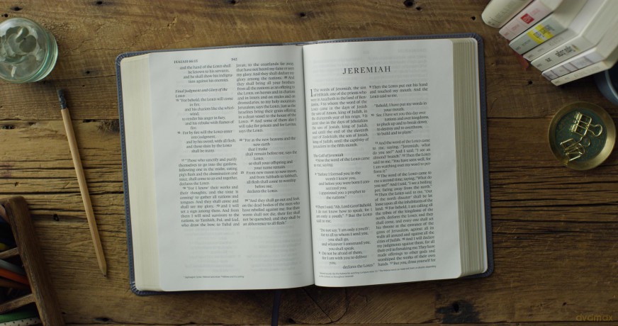 ESV Large Print Wide Margin Bible - ESV [KSIĄŻKA]