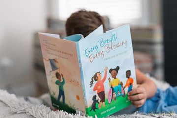 Every Breath, Every Blessing: Finding Hope on Tough Days - Dorena Williamson [KSIĄŻKA]