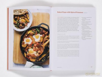 Everyday Chef: Simple Recipes for Family and Friends - Jeremy Sewall [KSIĄŻKA]