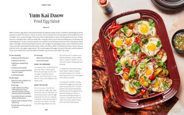 Family Thai: Bringing the Flavors of Thailand Home - Arnold Myint [KSIĄŻKA]