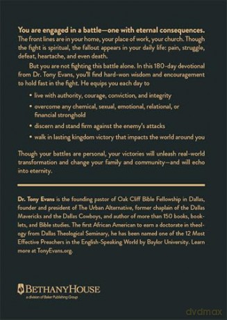 Fighting the Good Fight Devotional for Men: Daily Inspiration to Stand Strong in Faith - Tony Evans [KSIĄŻKA]
