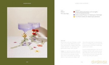Flora Nouveaux: Not Your Grandma's Dried Flowers - Carla Wingett [KSIĄŻKA]