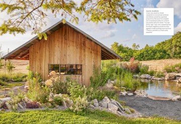 Gardenista: The Low-Impact Garden: A Sourcebook for Sustainable Outdoor Spaces - Editors of Gardenista [KSIĄŻKA]