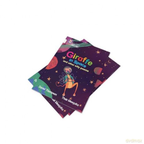 Giraffe in Space and other silly poems: Band 10/White - Daniel Thompson [KSIĄŻKA]