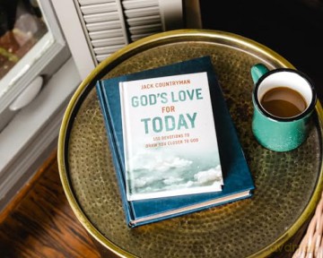 God's Love for Today: 100 Devotions to Draw You Closer to God - Jack Countryman [KSIĄŻKA]