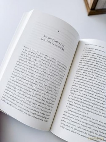 Hopeful Realism: Evangelical Natural Law and Democratic Politics - Jesse Covington [KSIĄŻKA]