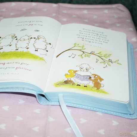 ICB, Really Woolly Holy Bible, Leathersoft, Blue: Children's Edition - Blue - DaySpring [KSIĄŻKA]