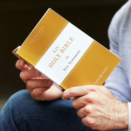 KJV Holy Bible: New Testament Paperback, Comfort Print: King James Version: Holy Bible, King James Version - Thomas Nelson [KSIĄŻKA]