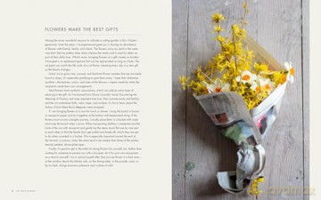Life with Flowers: Inspiration and Lessons from the Garden - Frances Palmer [KSIĄŻKA]