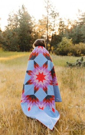 Lone Star Legacy Quilts: 12 Modern Projects - Lindlee Smith [KSIĄŻKA]