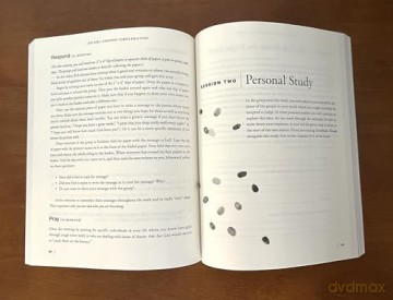 Love Does/Everybody Always 2-in-1 Bible Study Guide plus Streaming Video: Discover a Secretly Incredible Life and Become Love in a World Full of Difficult People - Bob Goff [KSIĄŻKA]