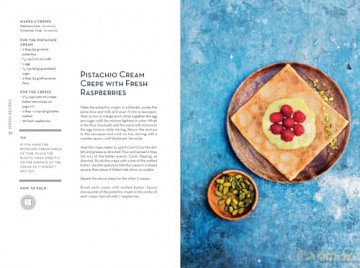 Mastering Authentic Crepes and Galettes - Bertrand Larcher [KSIĄŻKA]