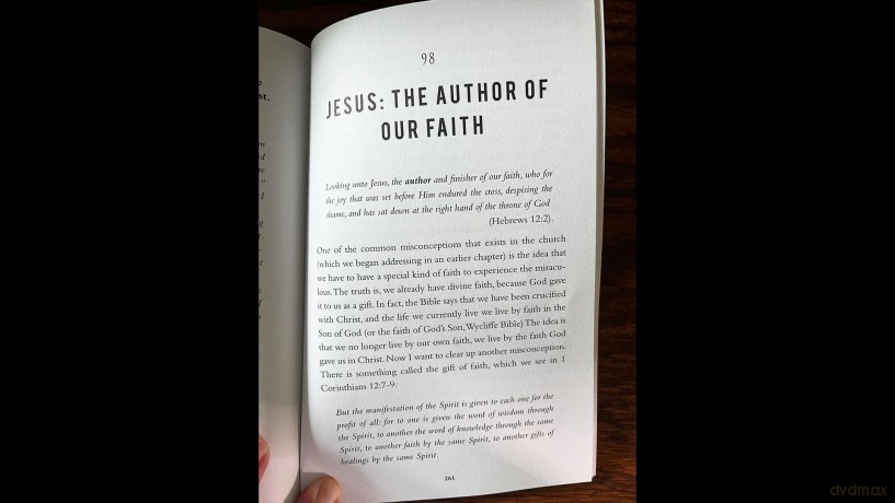 Miracle Prayers: 100 Prayers and Decrees That Release Miracle-Working Power - Kynan Bridges [KSIĄŻKA]