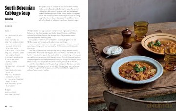My Bohemian Kitchen: A Nostalgic Guide to Modern Czech Cooking - Evie Harbury [KSIĄŻKA]