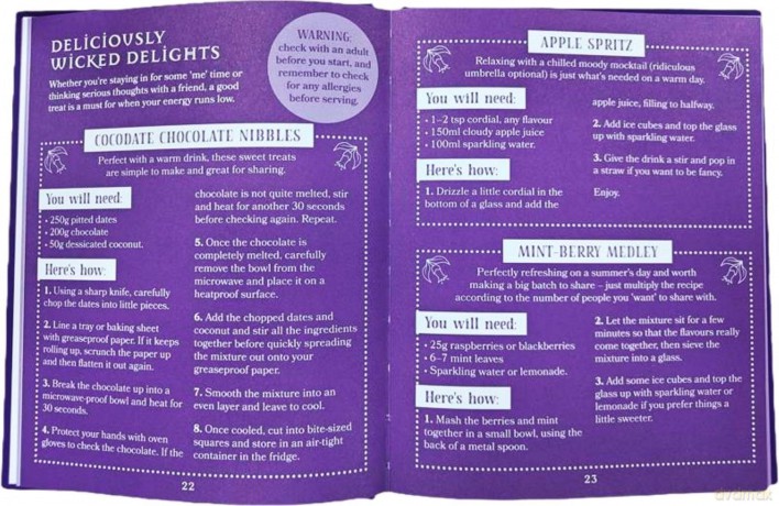 My Perfectly Miserable Journal: Eerie Fill-In Fun For Dark Days and Spooky Nights - Scholastic [KSIĄŻKA]