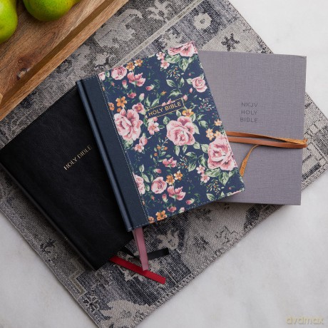 NKJV, Journal the Word Bible, Bonded Leather, Brown, Red Letter, Comfort Print: Reflect, Journal, or Create Art Next to Your Favorite Verses - Thomas Nelson [KSIĄŻKA]