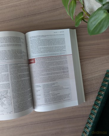 NLT Life Application Study Bible, Third Edition, Personal Size - Tyndale House [KSIĄŻKA]