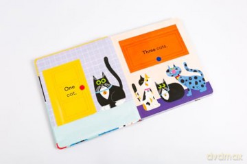 One Cat, Two Cats: A lift-the-flap, pop-up book with 20 cats to count! - Jonathan Emmett [KSIĄŻKA]
