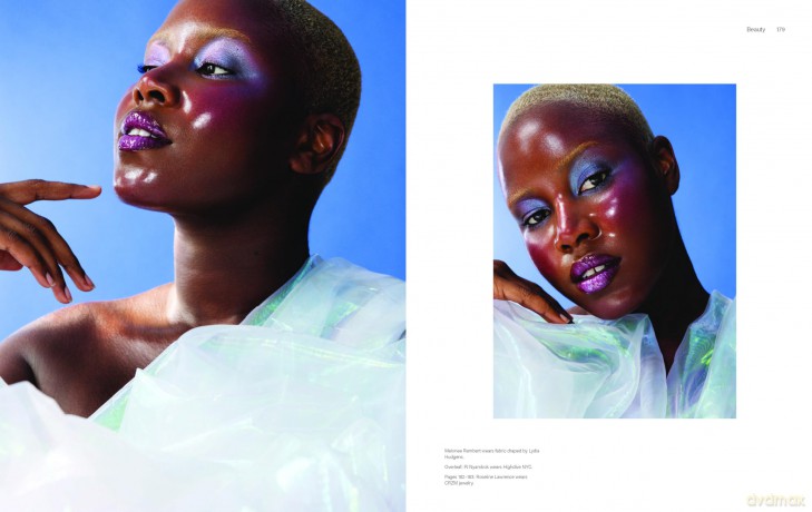 Plus: Expanding the frame | A fashion photography collection showcasing plus-sized bodies - Lydia Hudgens [KSIĄŻKA]