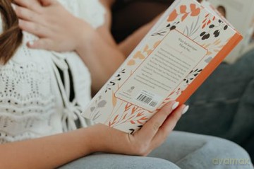 Prayers for Each Moment: 100 Conversations with God About Real Life and Real Stuff: A Prayer Book - Tama Fortner [KSIĄŻKA]
