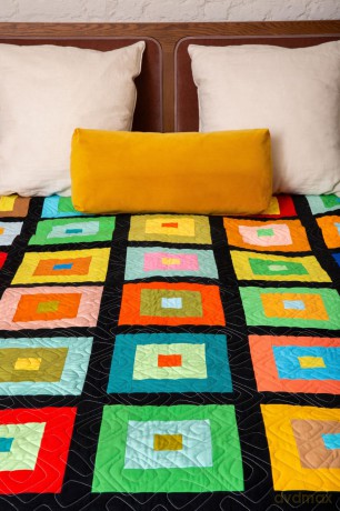 Retro Quilts: 15 modern designs with a vintage vibe - Maude MacDonald [KSIĄŻKA]