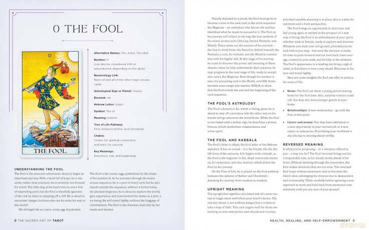 Sacred Art of Tarot: An Essential Guide for Reading the Cards to Enhance Your Intuition and Reveal Life's Meanings - Liz Dean [KSIĄŻKA]