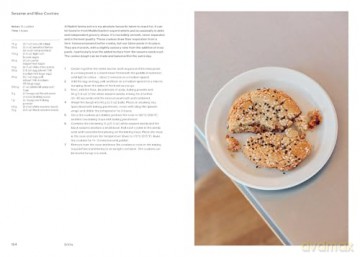 SCÉAL: Seasonal Recipes and Stories from a Modern Irish Bakery - Charlotte Leonard-Kane [KSIĄŻKA]