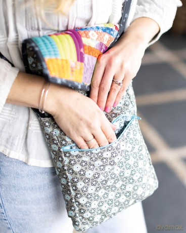 Scrap Quilts From Crumbs, Strips and Strings: Use up every last piece with 15 scrap quilt patterns - Emily Bailey [KSIĄŻKA]