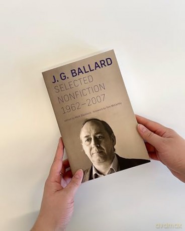 Selected Nonfiction, 1962-2007 - J. G. Ballard [KSIĄŻKA]