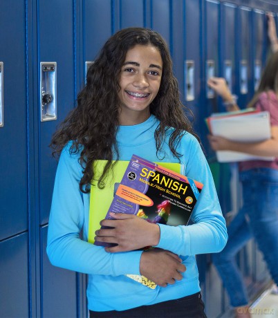 Spanish, Grades 6 - 12 - Cynthia Downs [KSIĄŻKA]