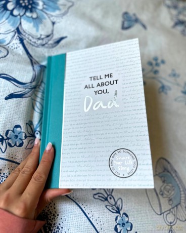 Tell Me All About You, Dad: A guided journal for fathers to share their memories and record their life stories - Lucy Dowling [KALENDARZ]