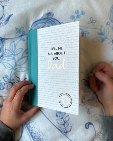 Tell Me All About You, Dad: A guided journal for fathers to share their memories and record their life stories - Lucy Dowling [KALENDARZ]